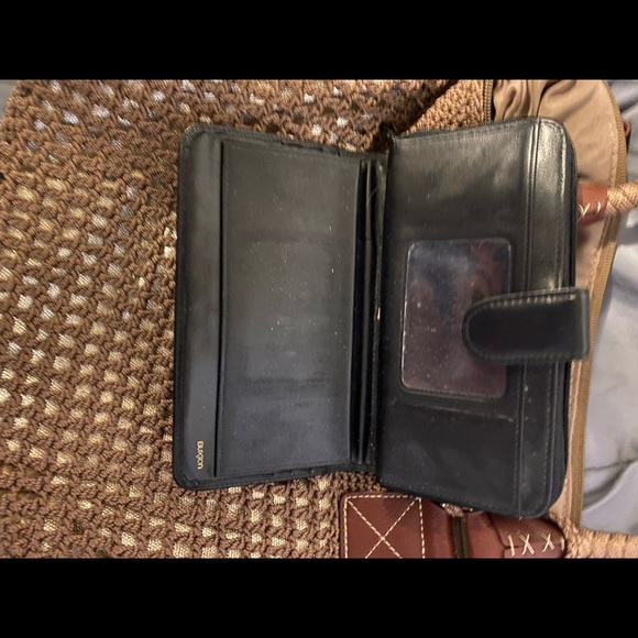 SAK Crochet handbag with Buxton Wallet - Picture 6 of 9